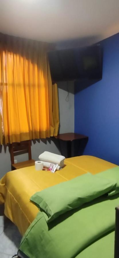 Hospedaje Karol Hotel Ayacucho Ngoại thất bức ảnh