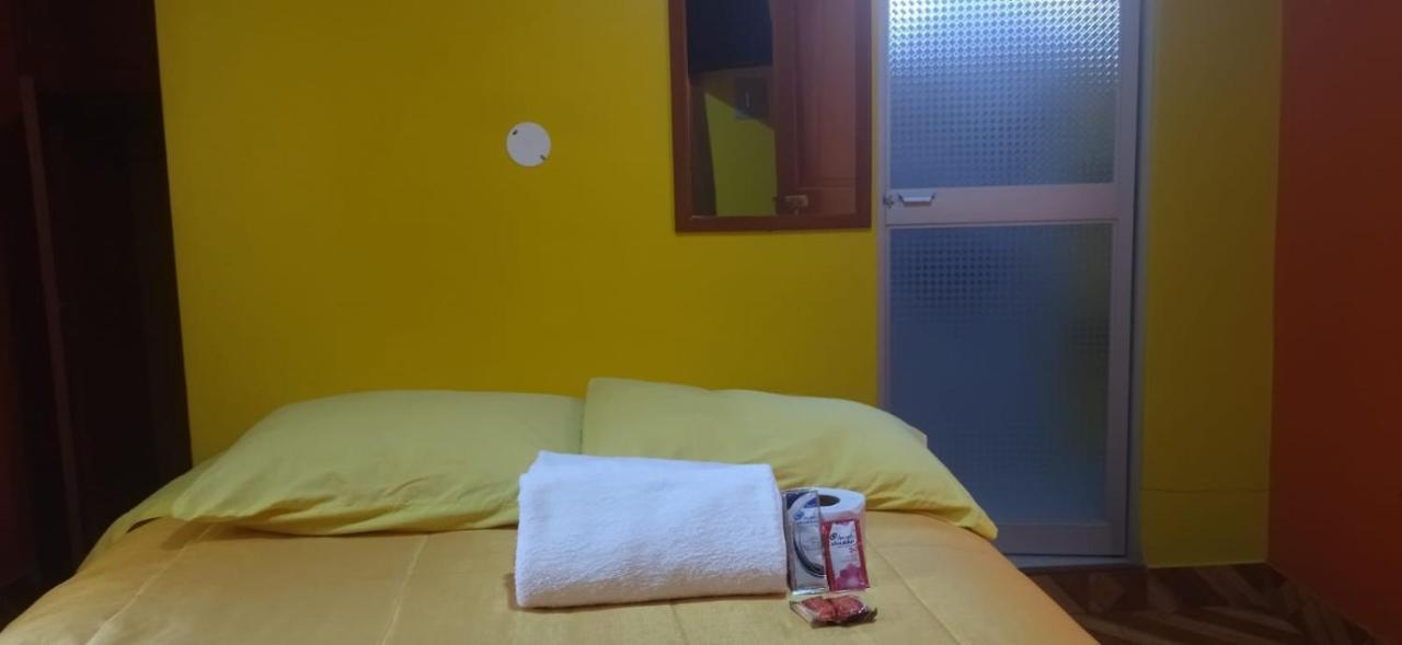 Hospedaje Karol Hotel Ayacucho Ngoại thất bức ảnh