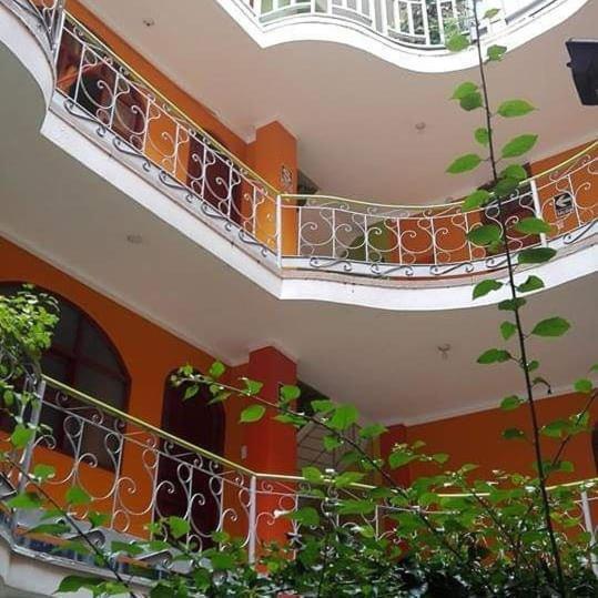 Hospedaje Karol Hotel Ayacucho Ngoại thất bức ảnh