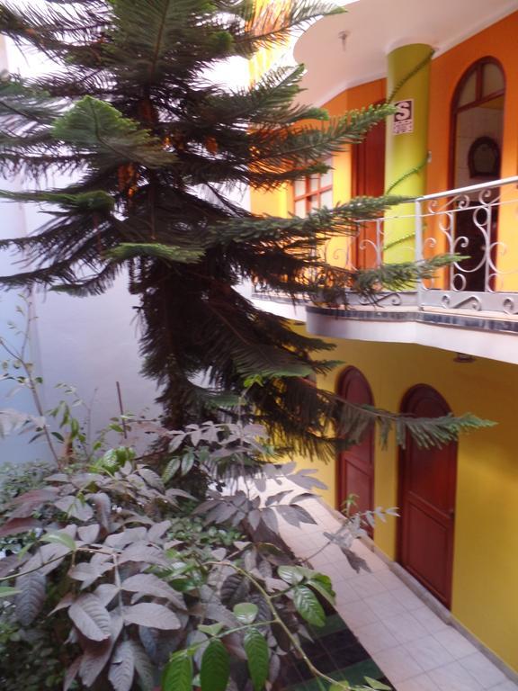 Hospedaje Karol Hotel Ayacucho Ngoại thất bức ảnh
