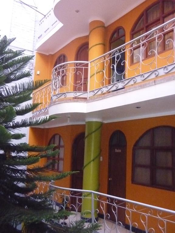 Hospedaje Karol Hotel Ayacucho Ngoại thất bức ảnh