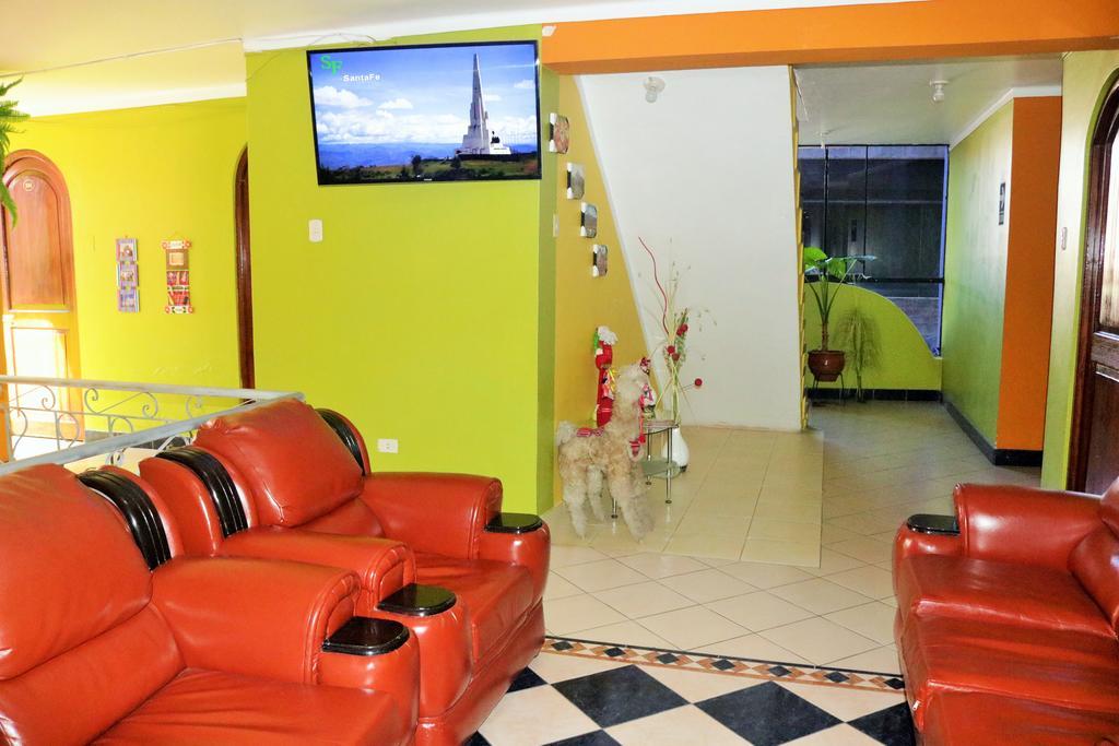 Hospedaje Karol Hotel Ayacucho Ngoại thất bức ảnh