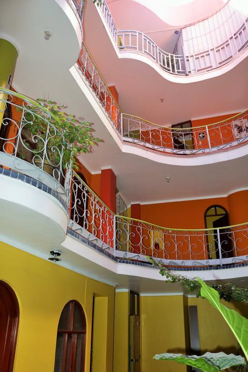 Hospedaje Karol Hotel Ayacucho Ngoại thất bức ảnh