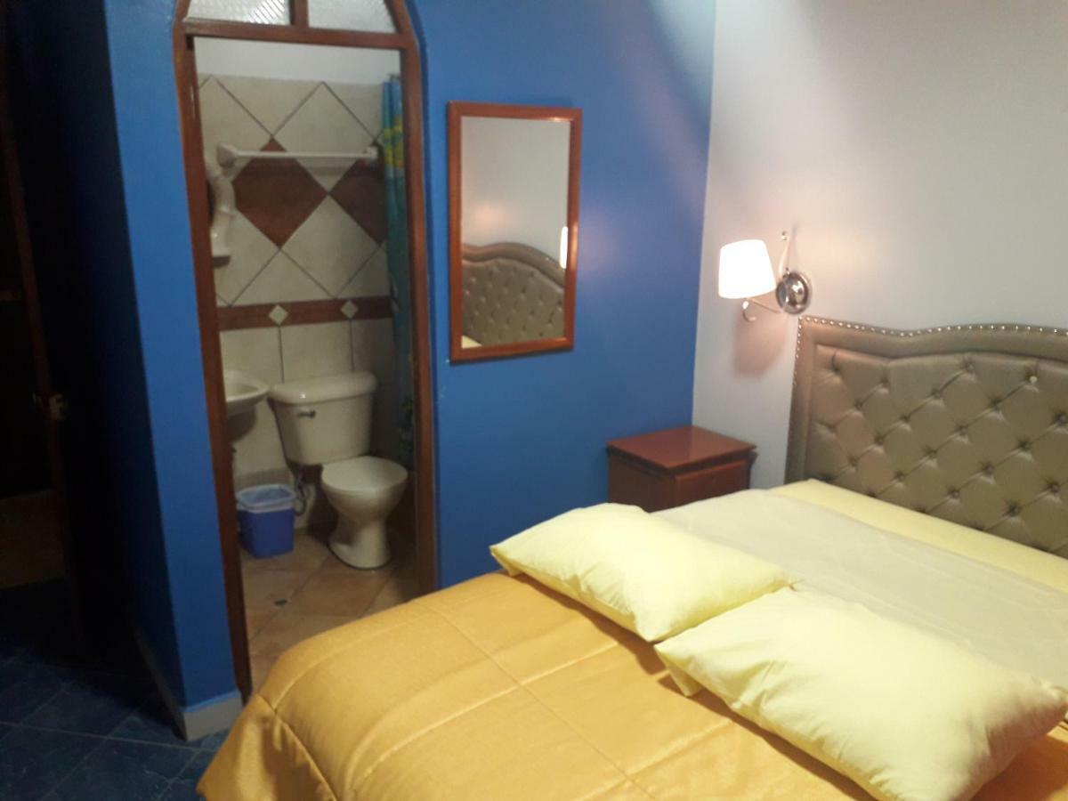 Hospedaje Karol Hotel Ayacucho Ngoại thất bức ảnh