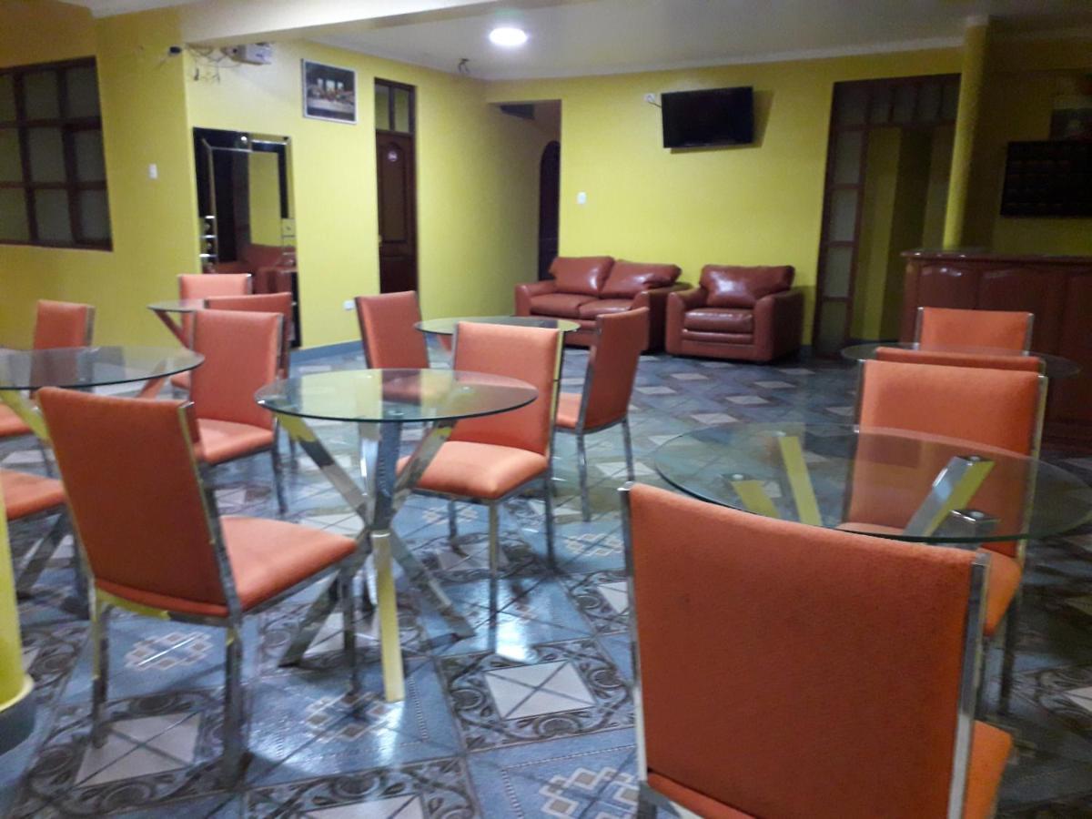Hospedaje Karol Hotel Ayacucho Ngoại thất bức ảnh